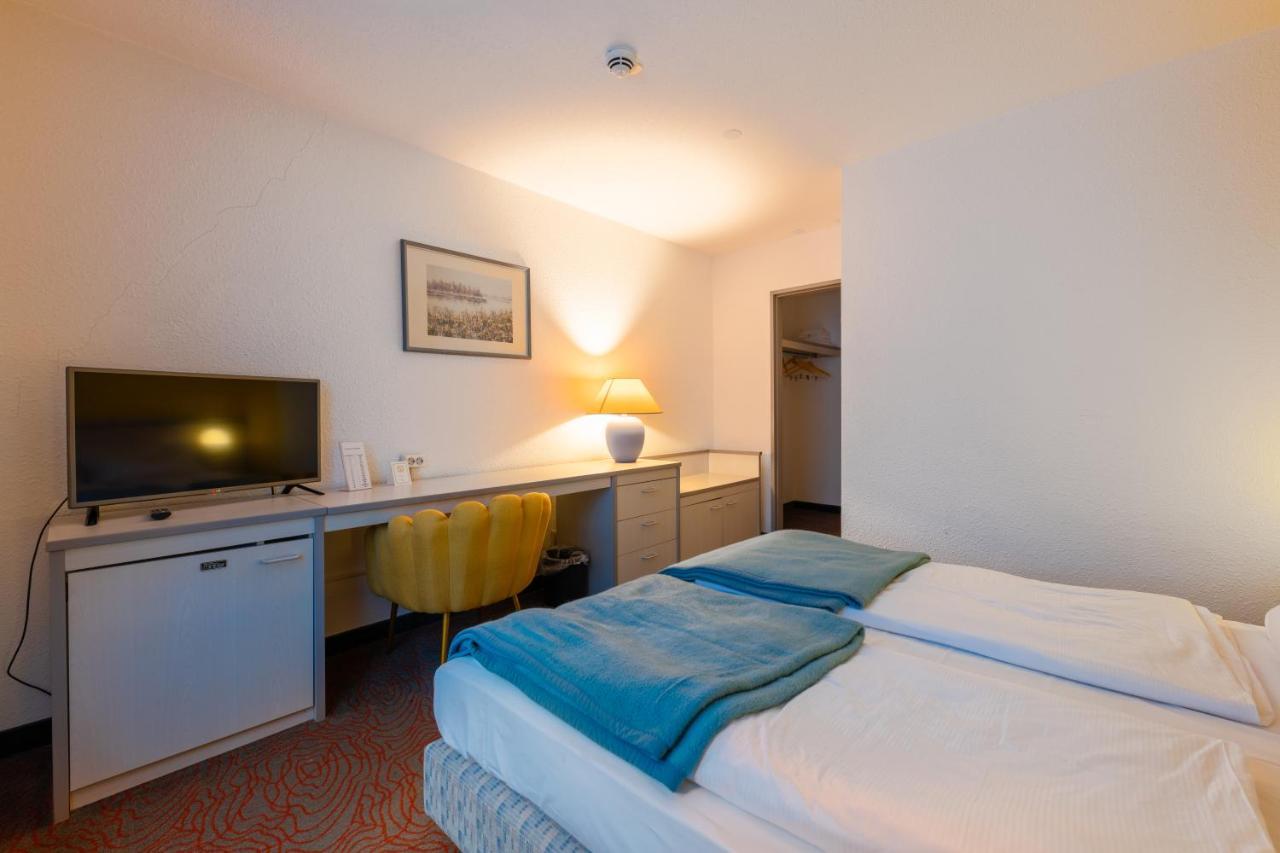 Hessenland Hotel Kassel Innenstadt By Stay Awesome Extérieur photo