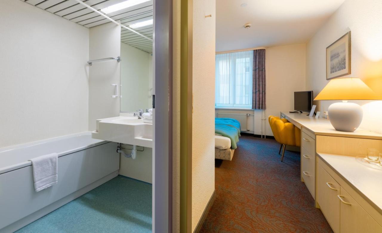 Hessenland Hotel Kassel Innenstadt By Stay Awesome Extérieur photo